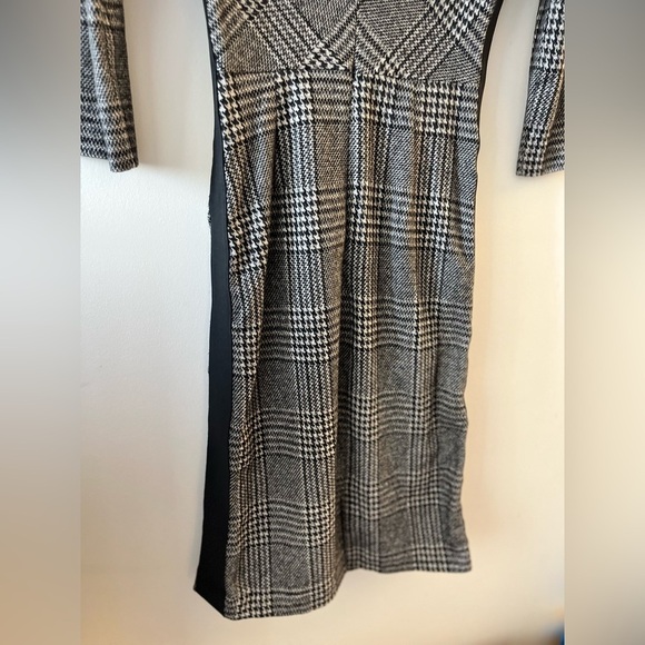 MAXMARA Weekend Houndstooths Gathered Midi Dress - Picture 8 of 8